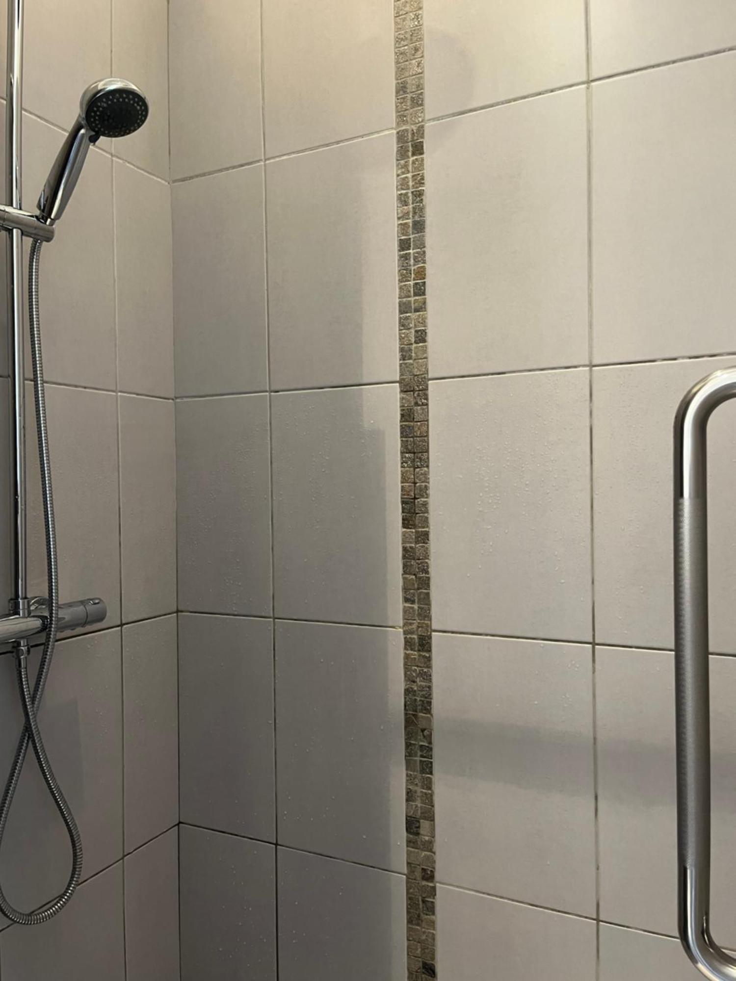 Quai Du Felibre Apartment ลีล-ซูร์-ลา-ซอร์ก ภายนอก รูปภาพ